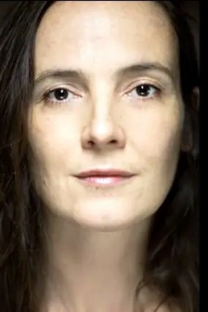 بازیگر Estelle Tolstoukine  