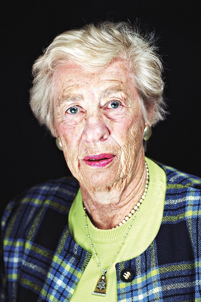 بازیگر Eva Schloss  