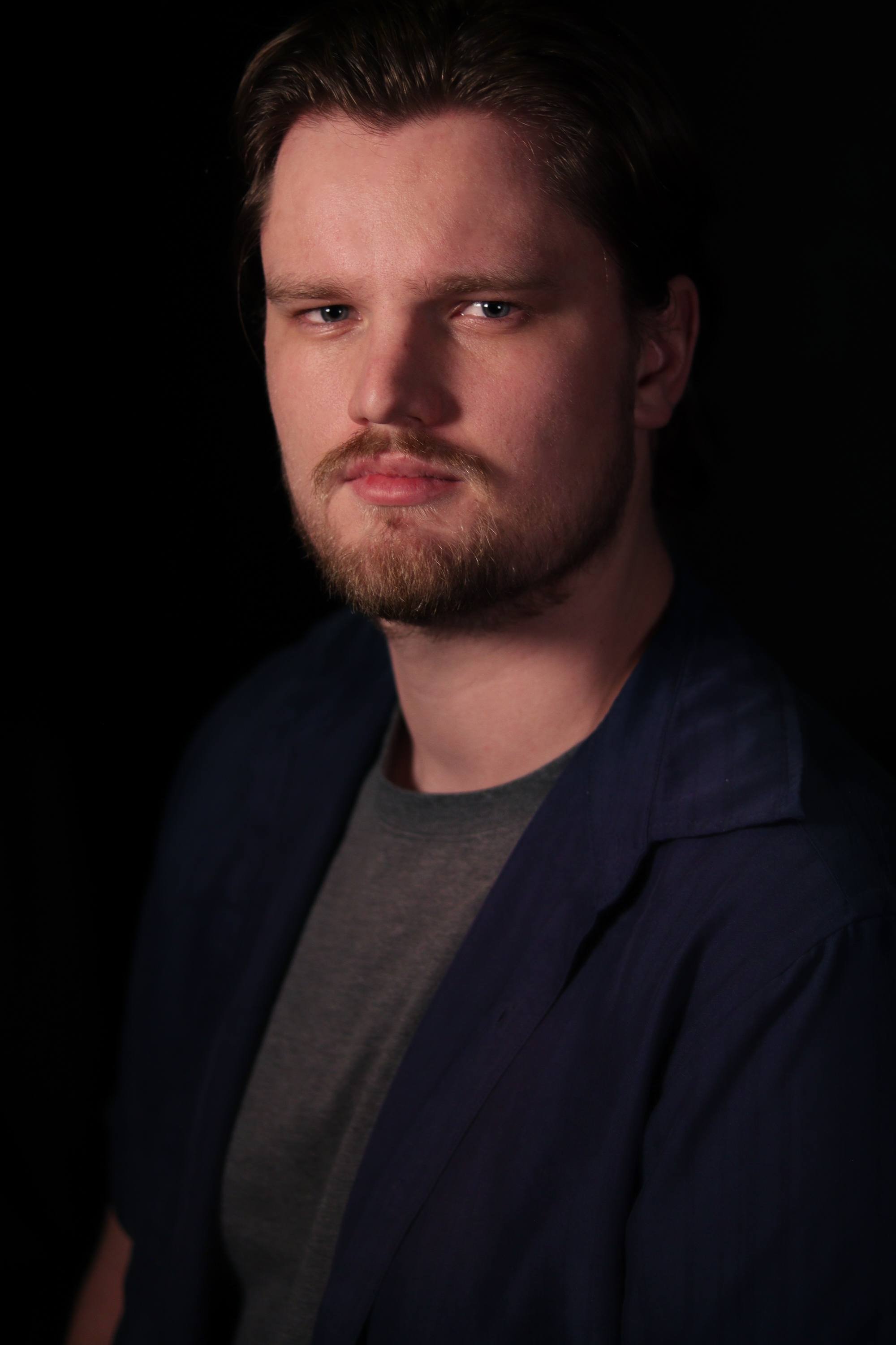 بازیگر Austin Nichols  