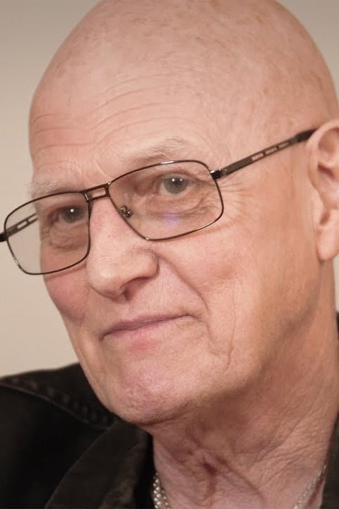 بازیگر Chris Slade  