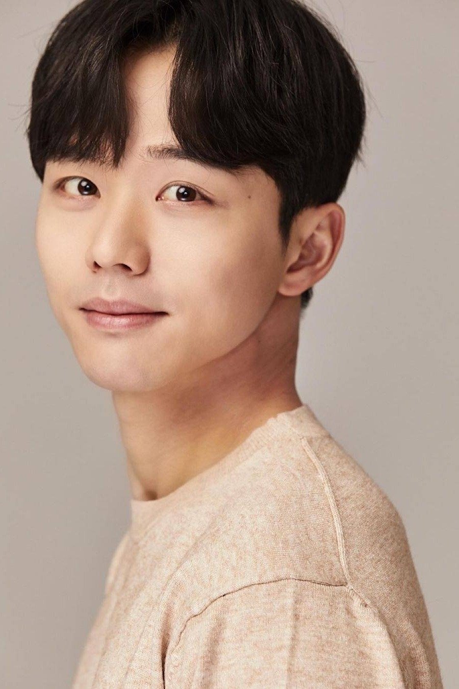 بازیگر Ahn Jeong-gyun  
