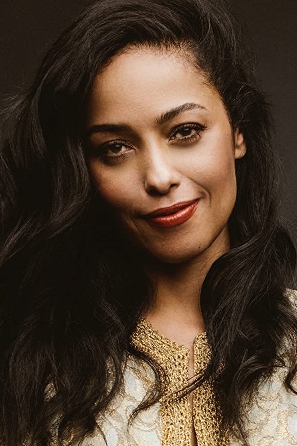 بازیگر Meta Golding  