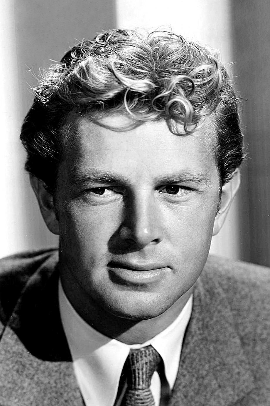 بازیگر Sterling Hayden  