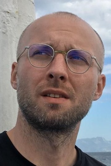بازیگر Bartosz Sztybor  