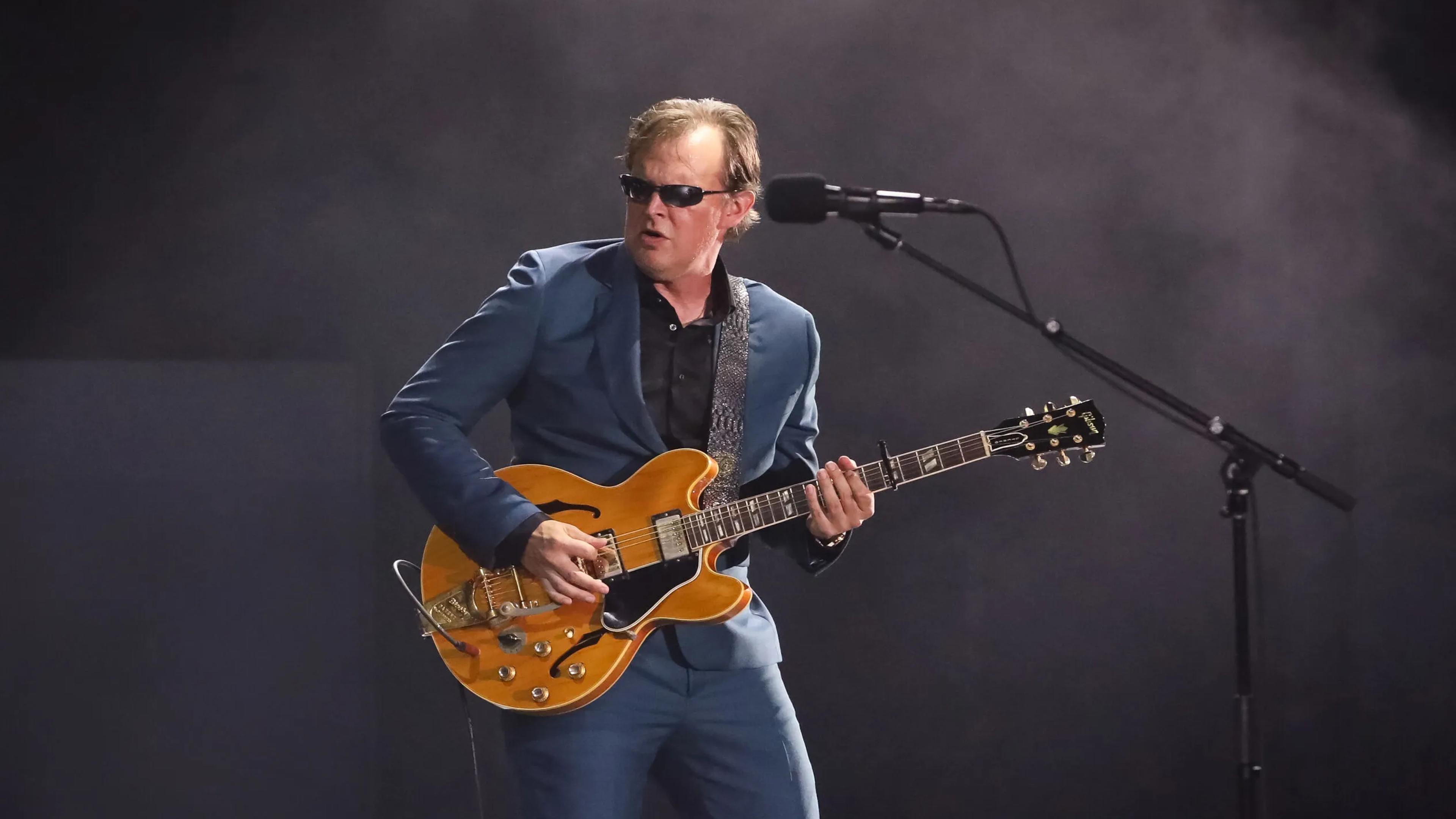 Joe Bonamassa - Live at the Hollywood Bowl (with Orchestra).|Joe Bonamassa - Live at the Hollywood Bowl (with Orchestra).