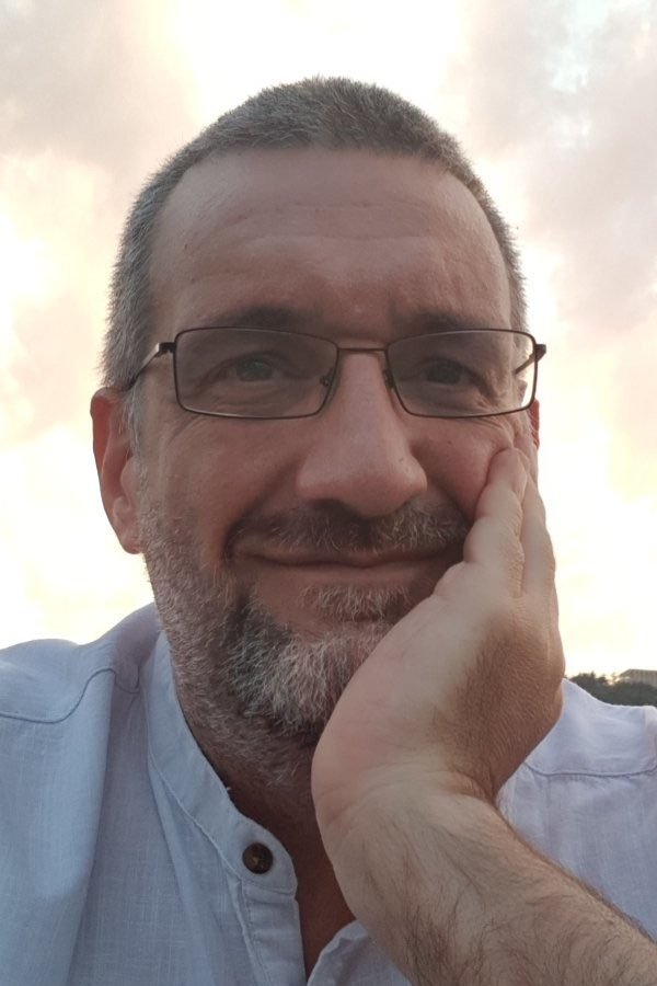 بازیگر David Chandler  