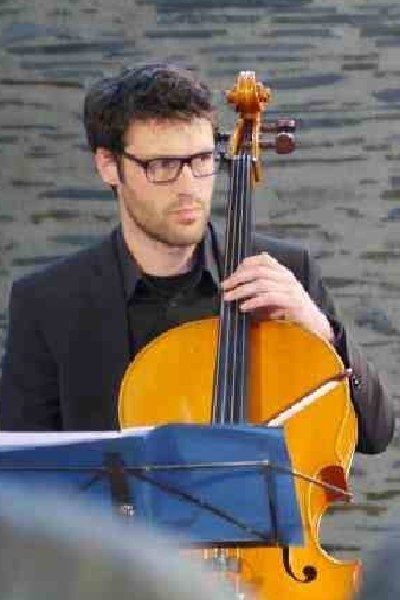 بازیگر Julien Grattard  