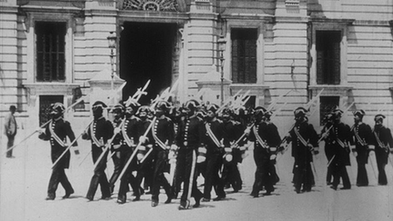 Hallebardiers de la reine|Hallebardiers de la reine