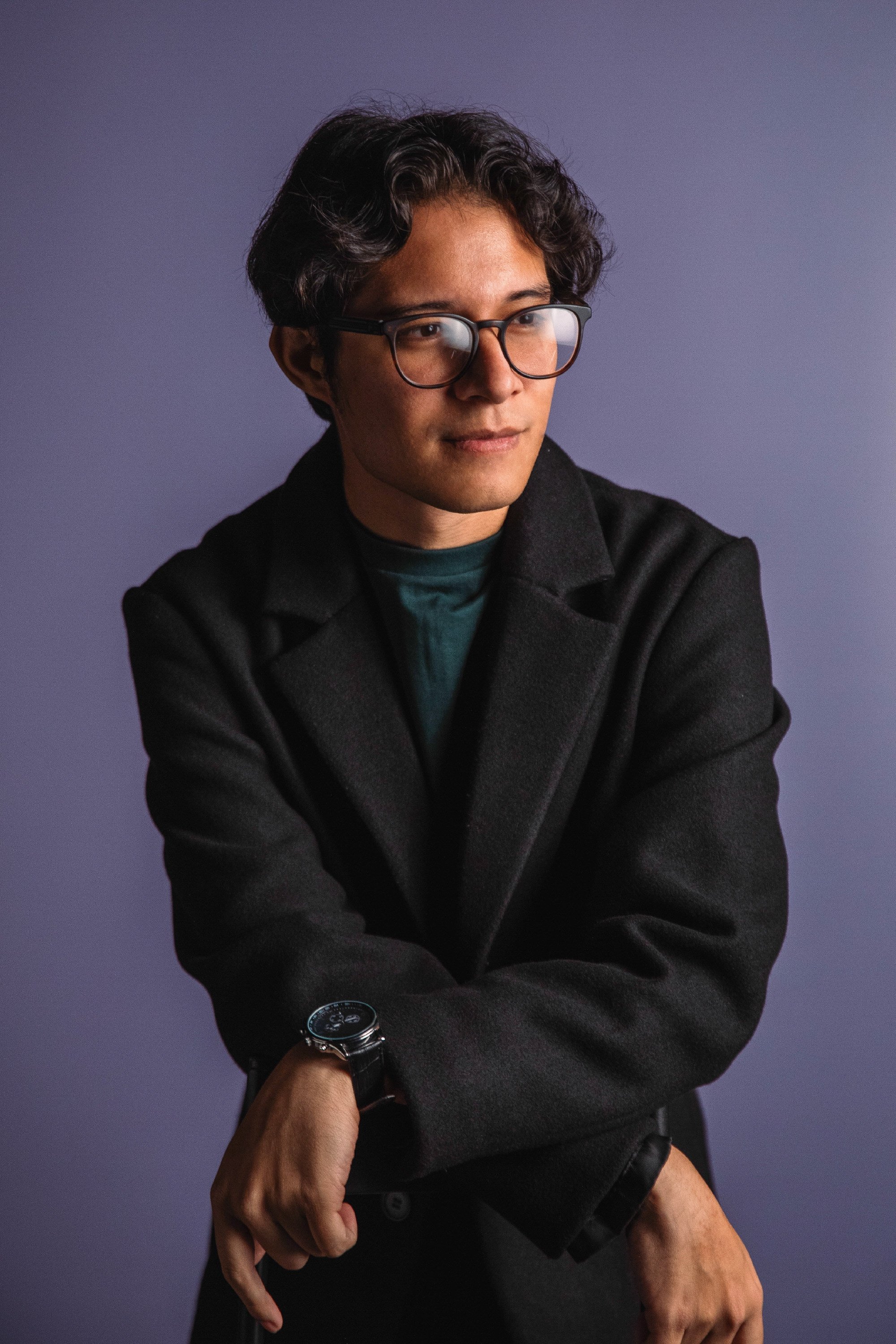 بازیگر J.V. Hernandez  