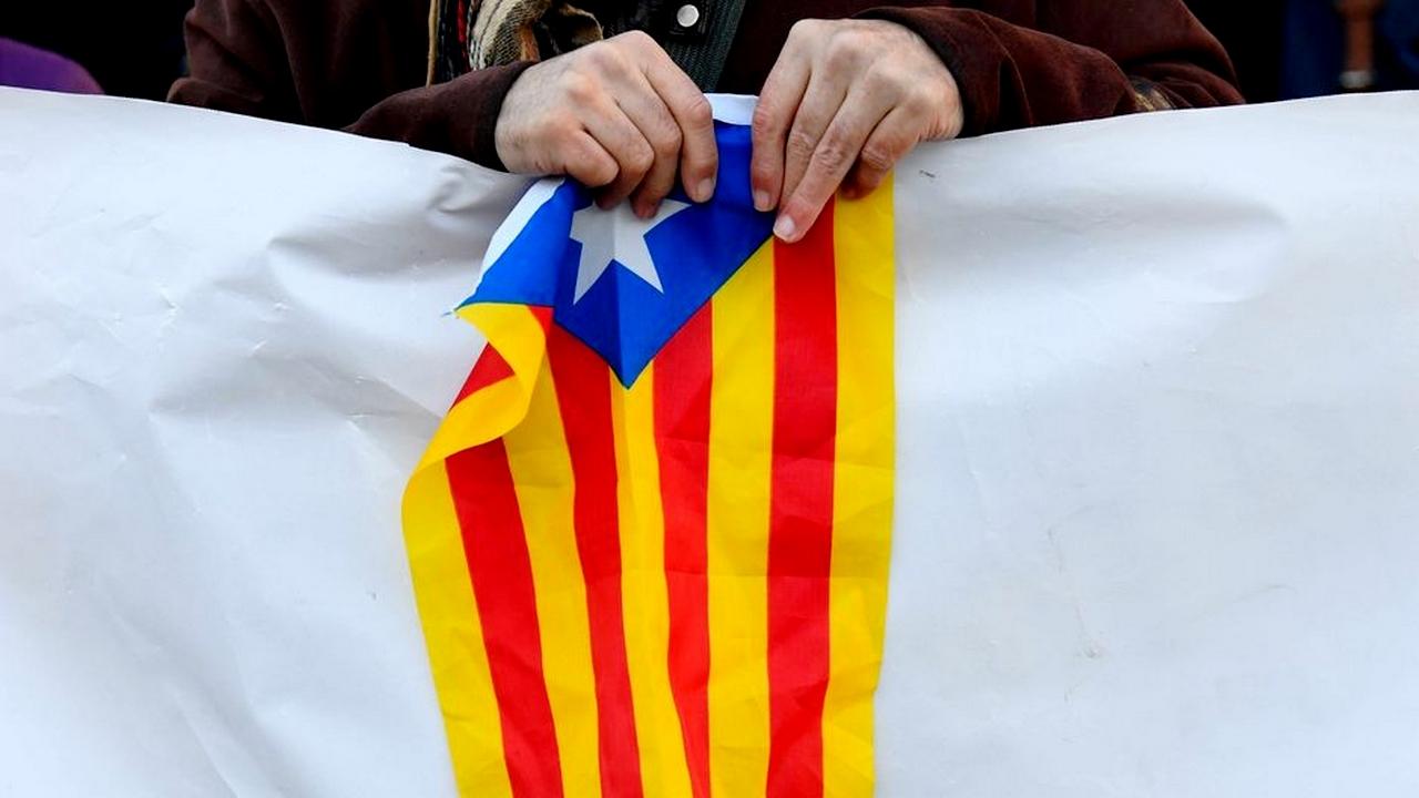 Catalogne : l'Espagne au bord de la crise de nerfs|Catalogne : l'Espagne au bord de la crise de nerfs