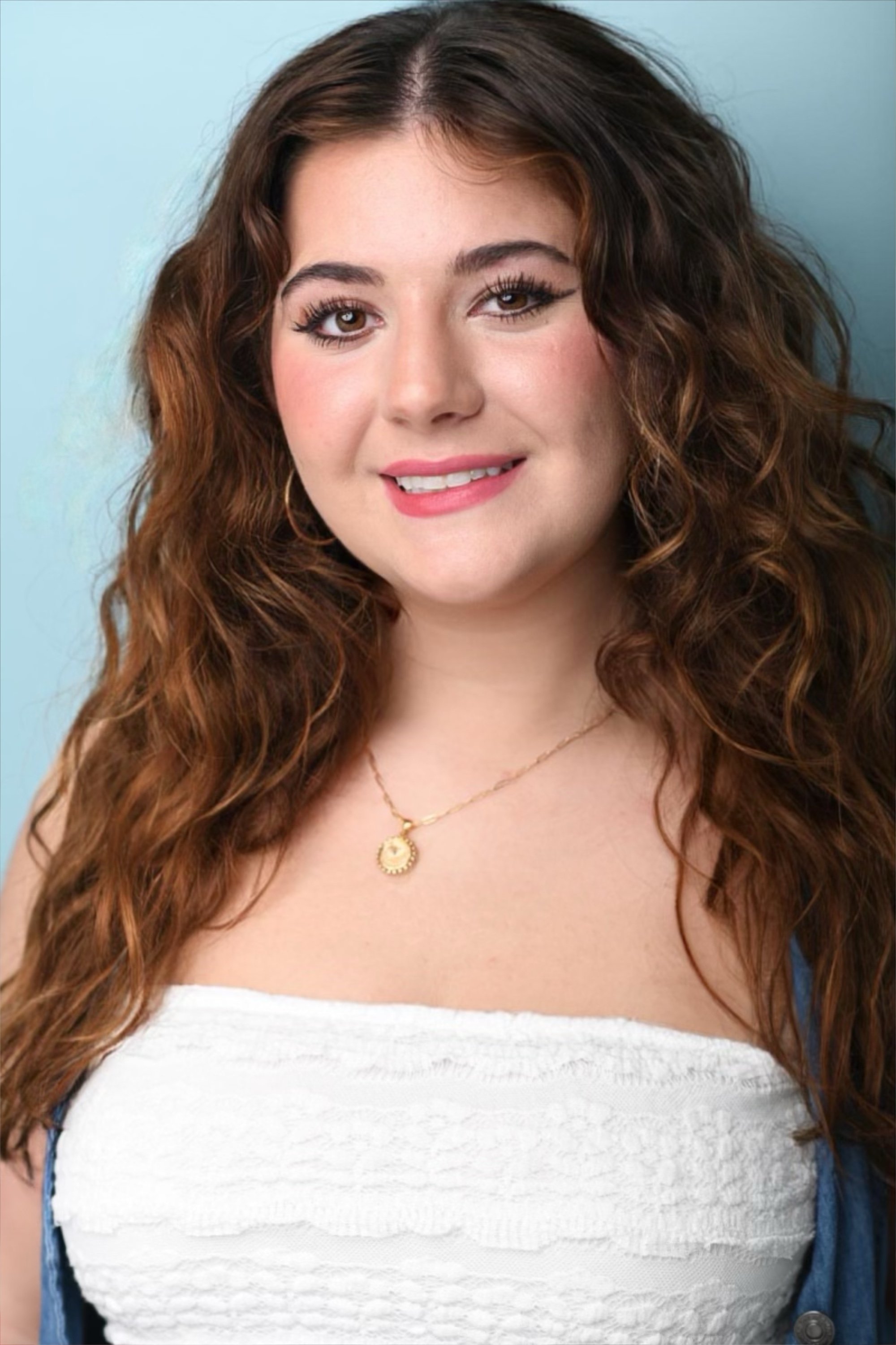بازیگر Lilly Brenner  