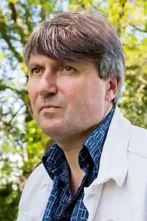 بازیگر Simon Armitage  