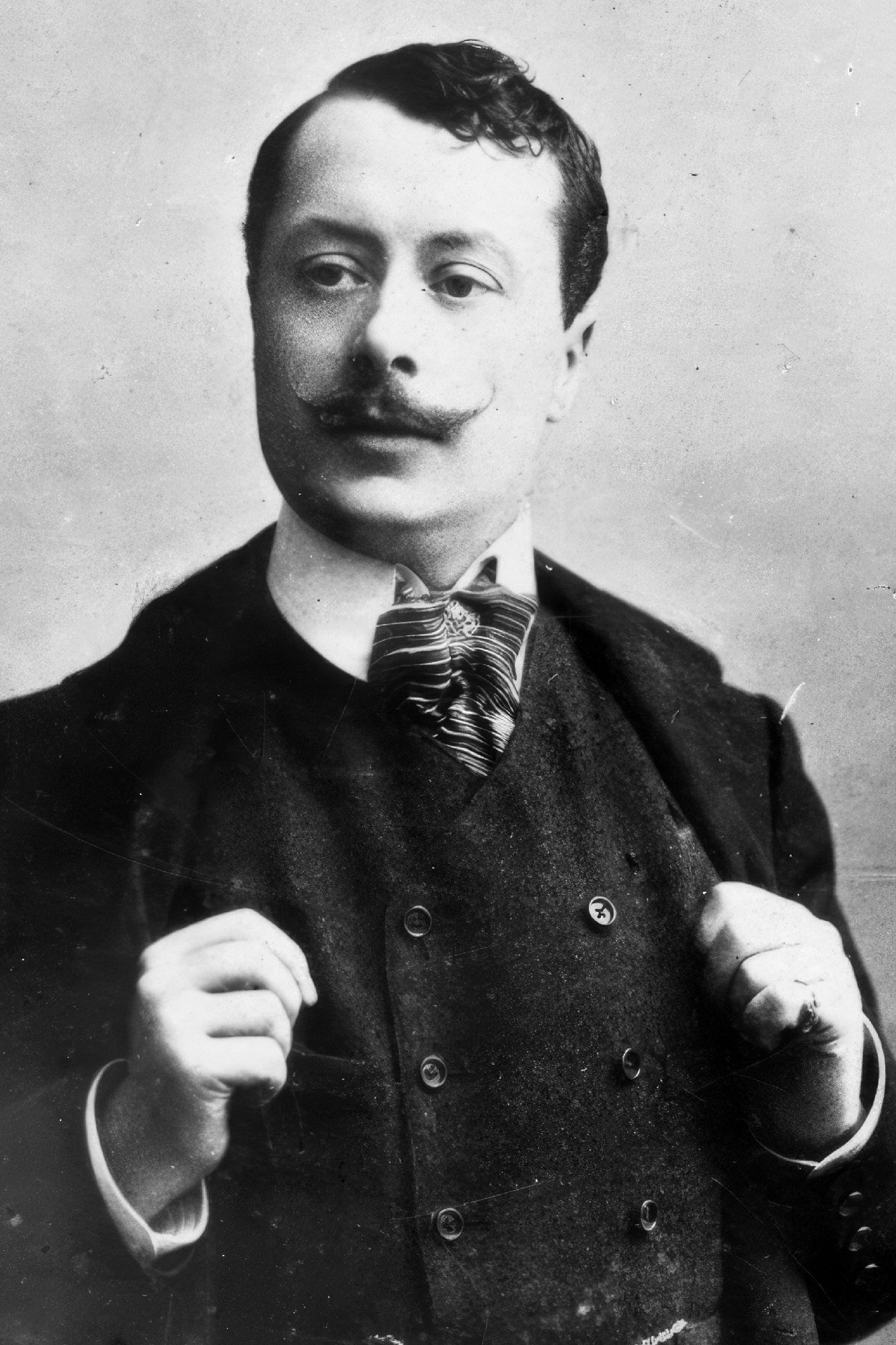 بازیگر Adrien Le Gallo  
