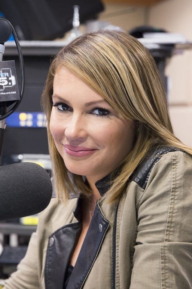 بازیگر Angie Martinez  