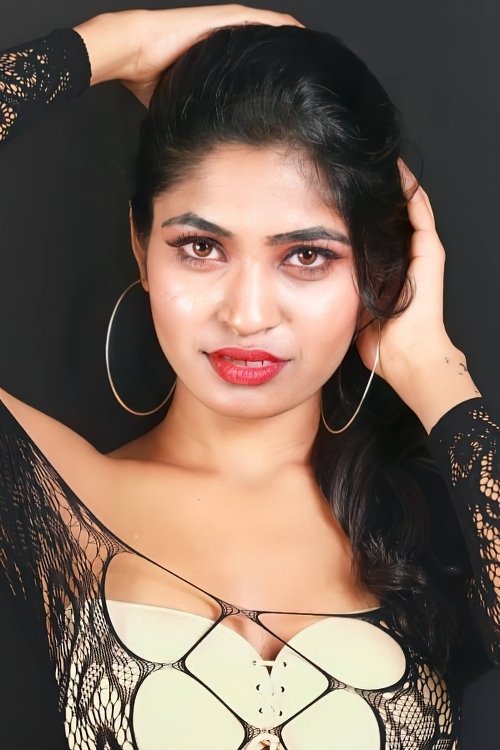 بازیگر Mayra Dixit  