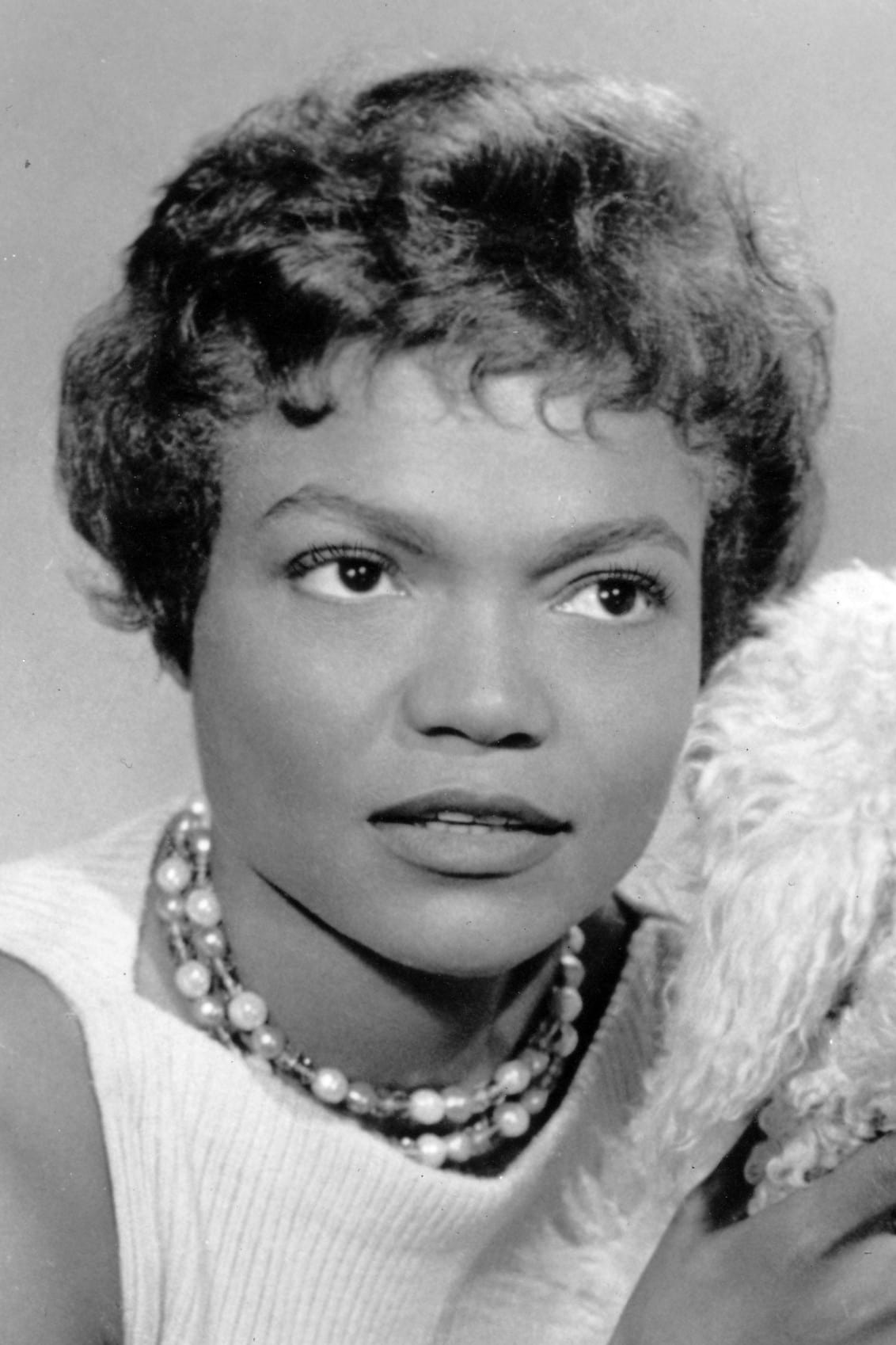 بازیگر Eartha Kitt  