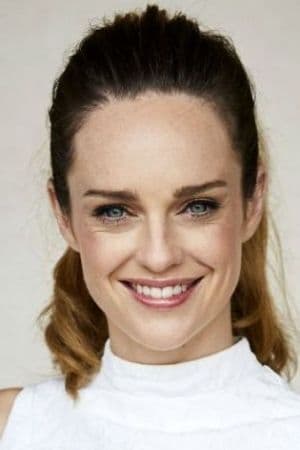 بازیگر Penny McNamee  