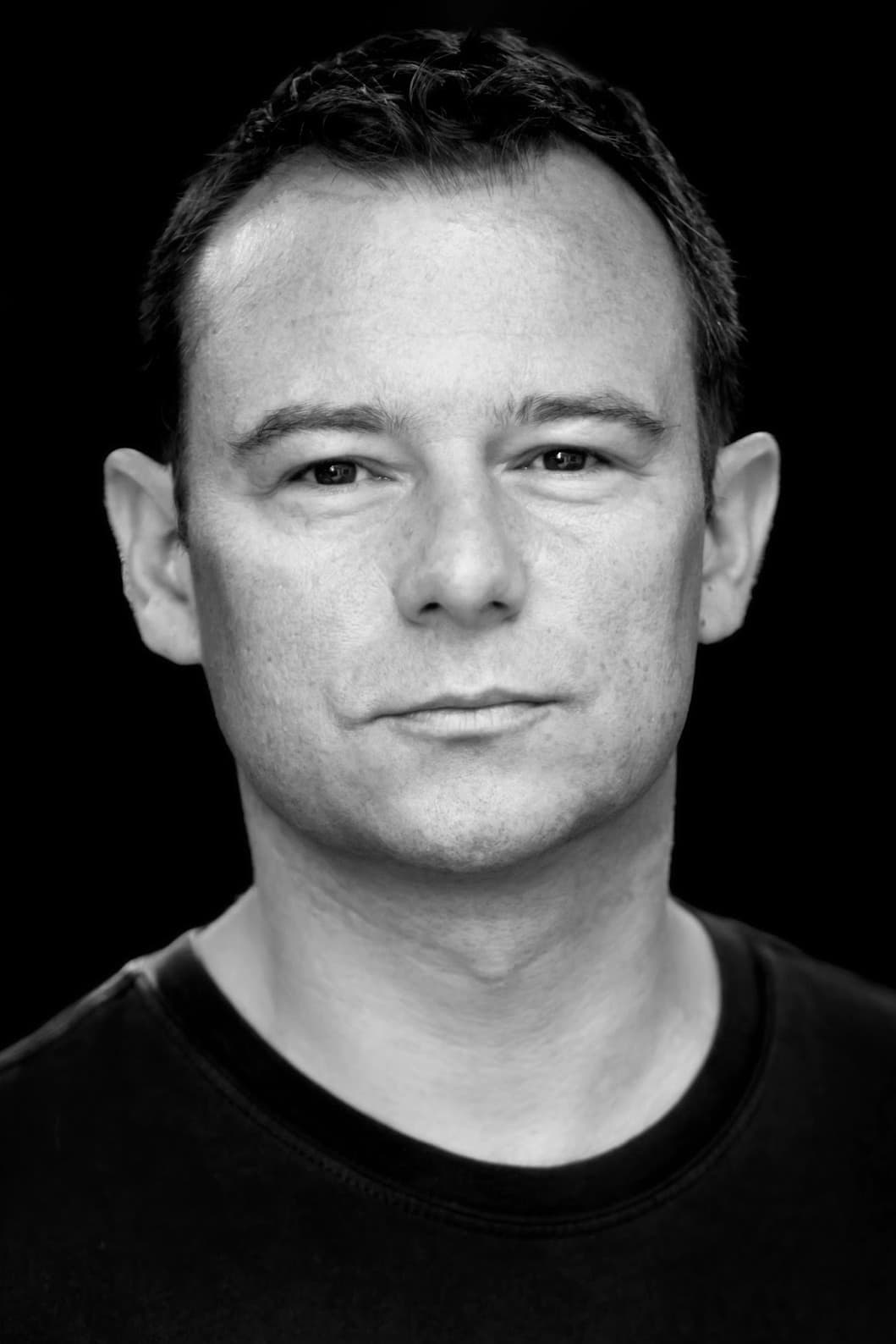 بازیگر Andrew Lancel  