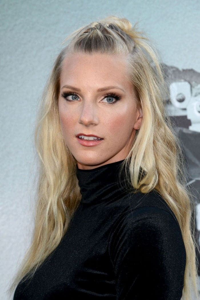 بازیگر Heather Elizabeth Morris  