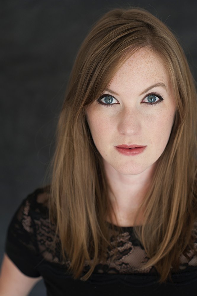 بازیگر Amanda Drinkall  