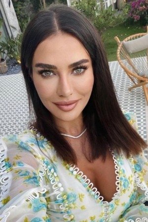 بازیگر Gamze Karaman  