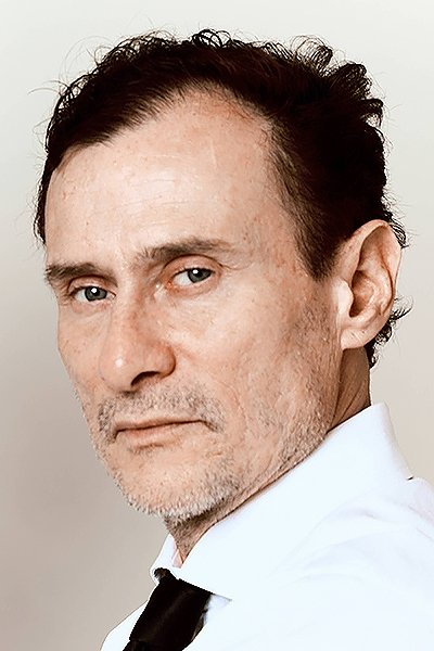 بازیگر Enrique Díaz  
