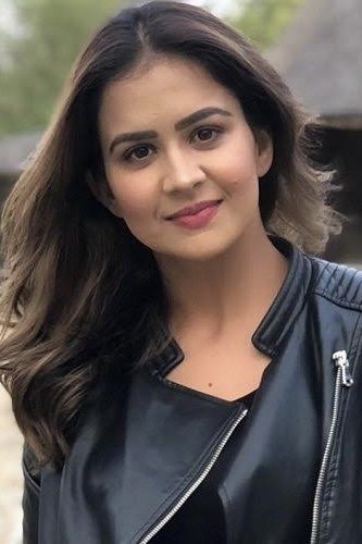 بازیگر Roopi Gill  