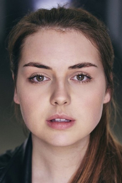 بازیگر Julia Stammler  