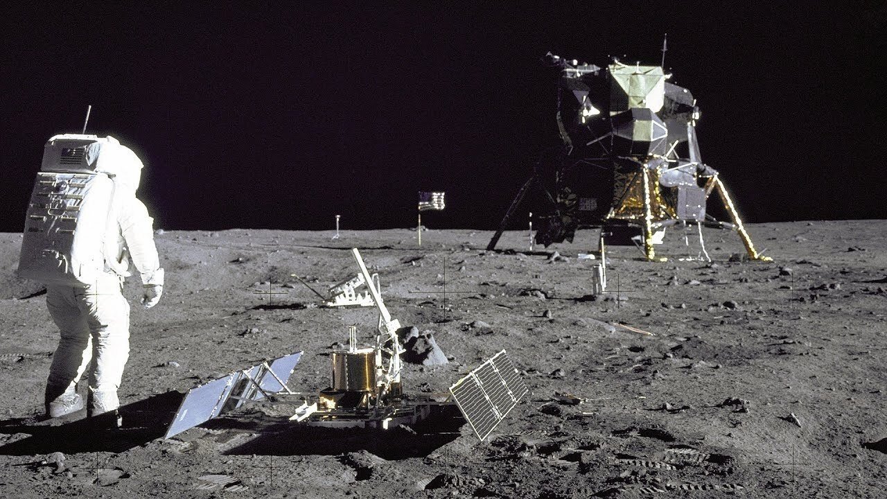 Moon Landing Live|Moon Landing Live