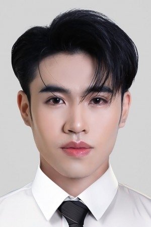 بازیگر Thirasak Kaewyoddee  