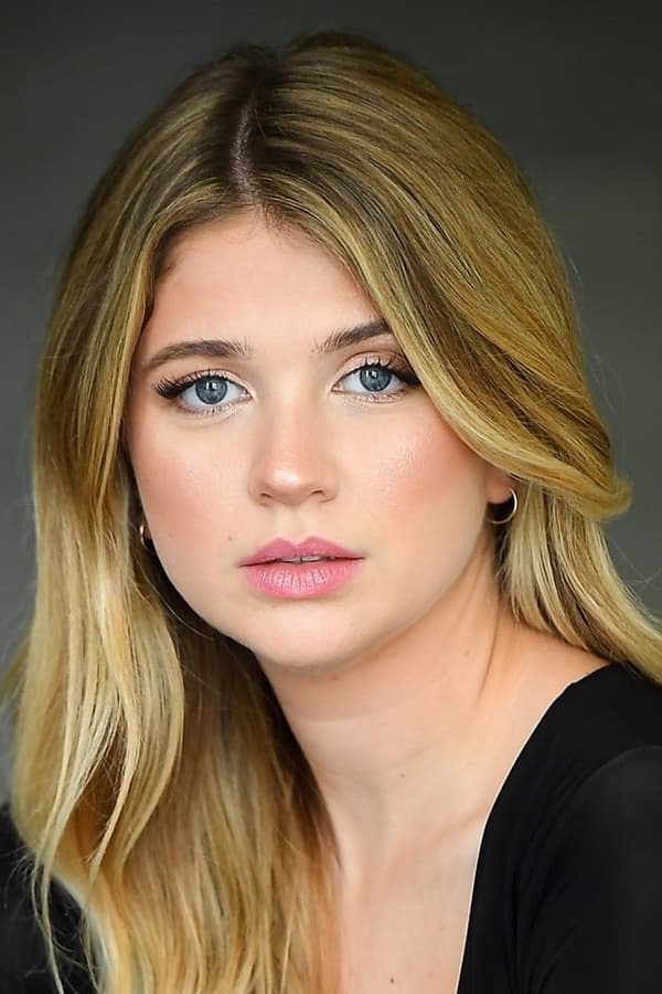 بازیگر Sarah Fisher  