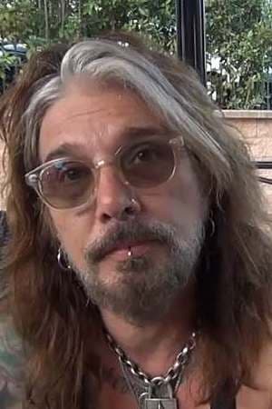 بازیگر John Corabi  