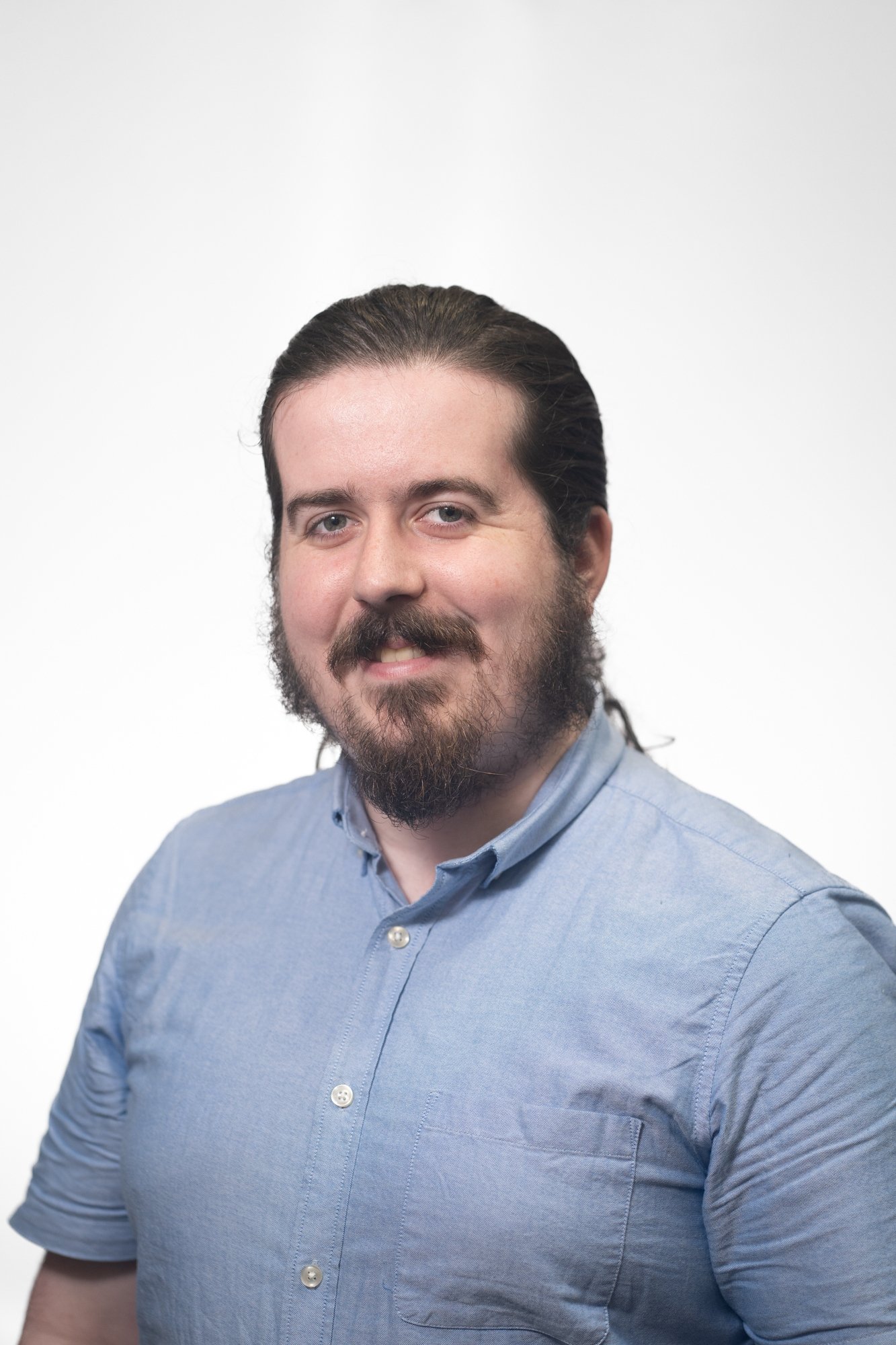 بازیگر Oscar O'Sullivan  