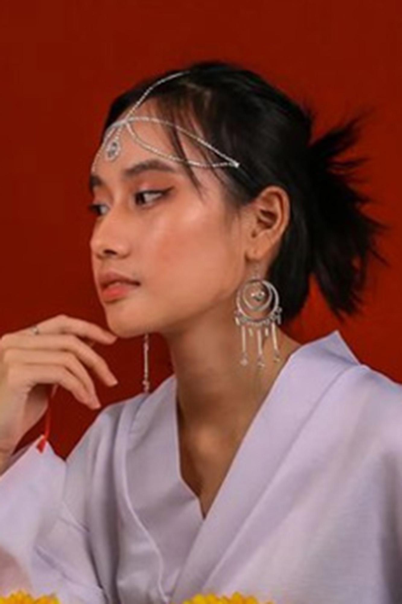 بازیگر Angela Sunaryo  