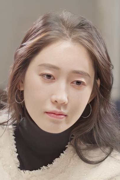 بازیگر Lee Ah-in  