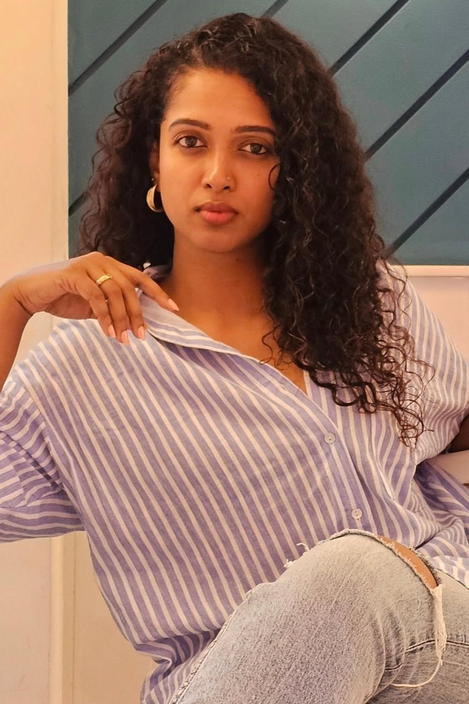 بازیگر Apoorva Bharadwaj  