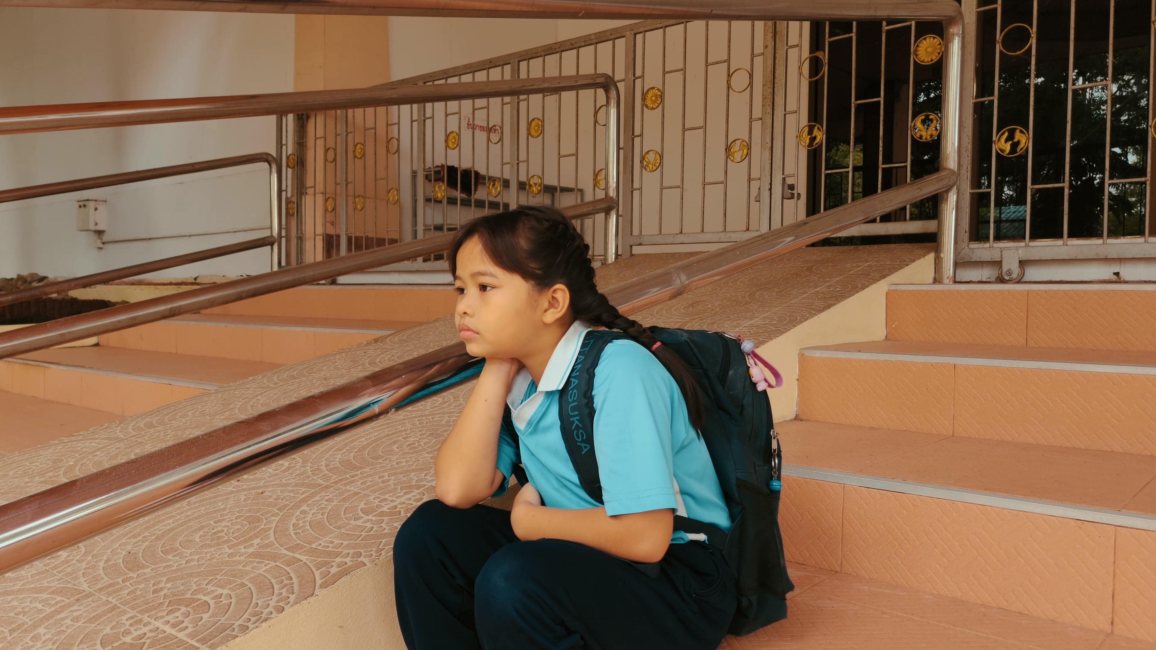 เดินกลับบ้าน|เดินกลับบ้าน