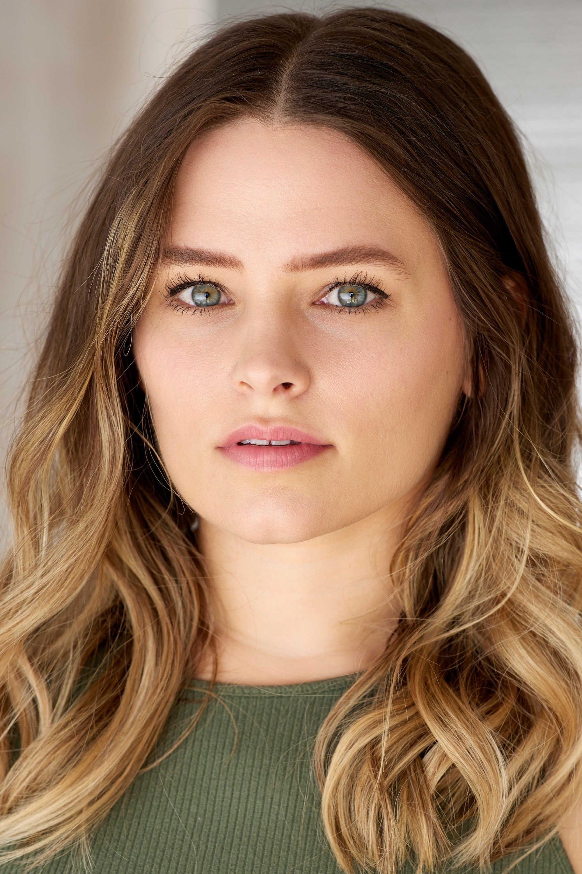 بازیگر Samantha Laurenti  