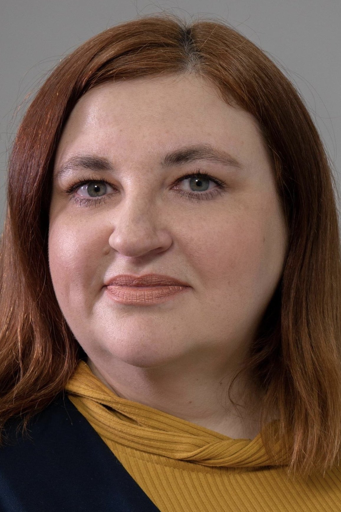 بازیگر Элла Зверева  