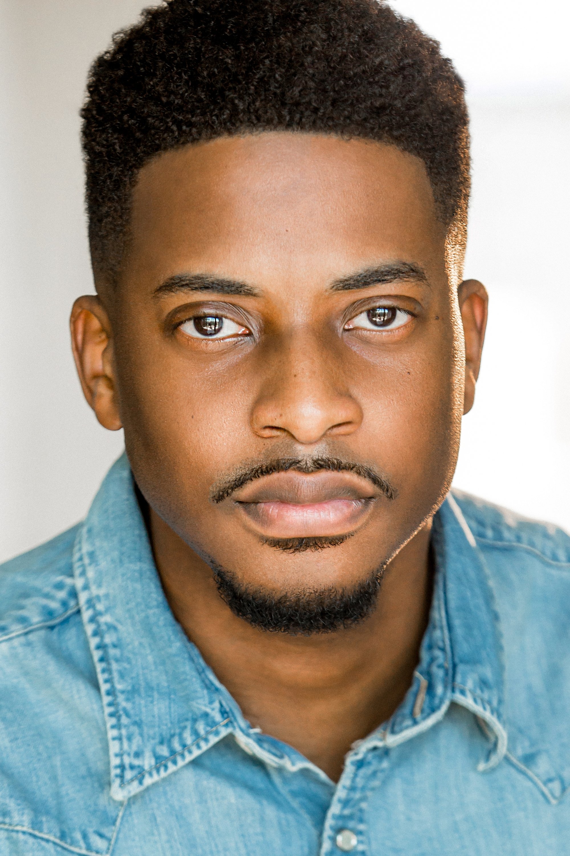 بازیگر Brandon Middleton  