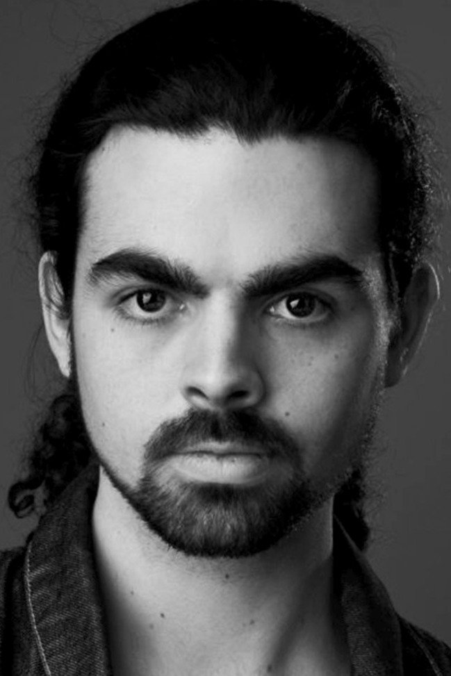 بازیگر Luke Urquhart-Oates  