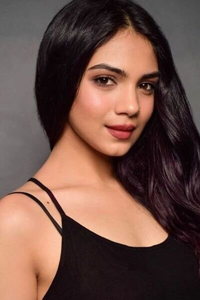 بازیگر Kashish Rai  