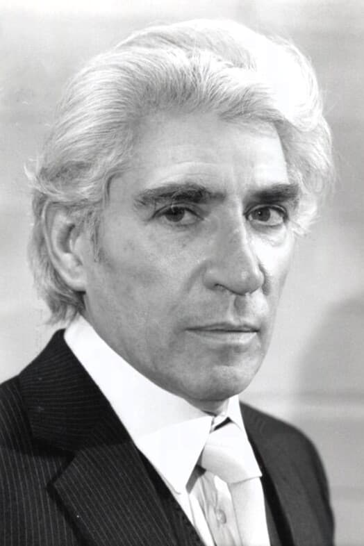 بازیگر Frank Finlay  