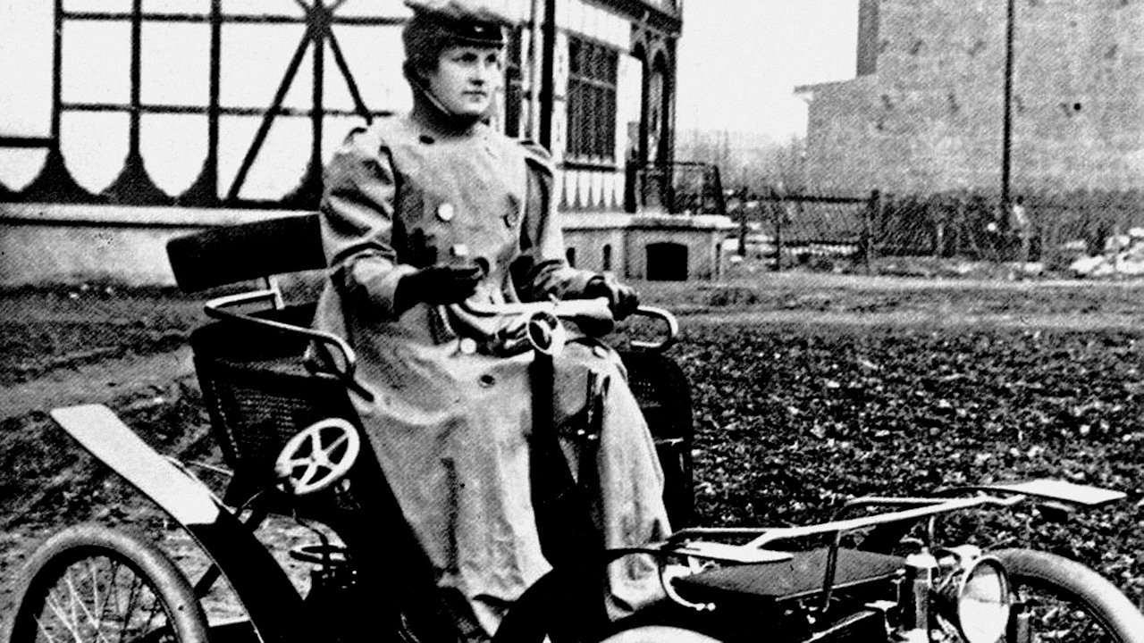 Tempo – Mut – Erfindungskraft: Frauen in der Geschichte des Autos|Tempo – Mut – Erfindungskraft: Frauen in der Geschichte des Autos