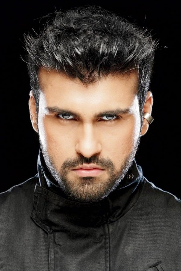 بازیگر Arya Babbar  