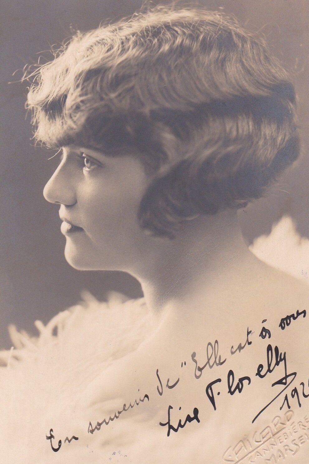 بازیگر Lise Florelly  