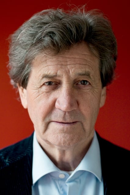 بازیگر Melvyn Bragg  