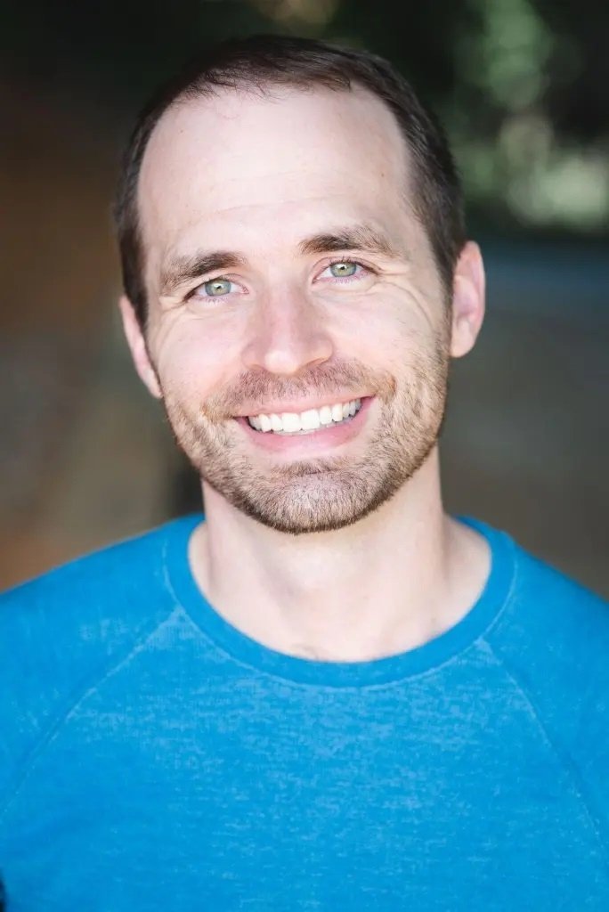 بازیگر Ryan Henderson  