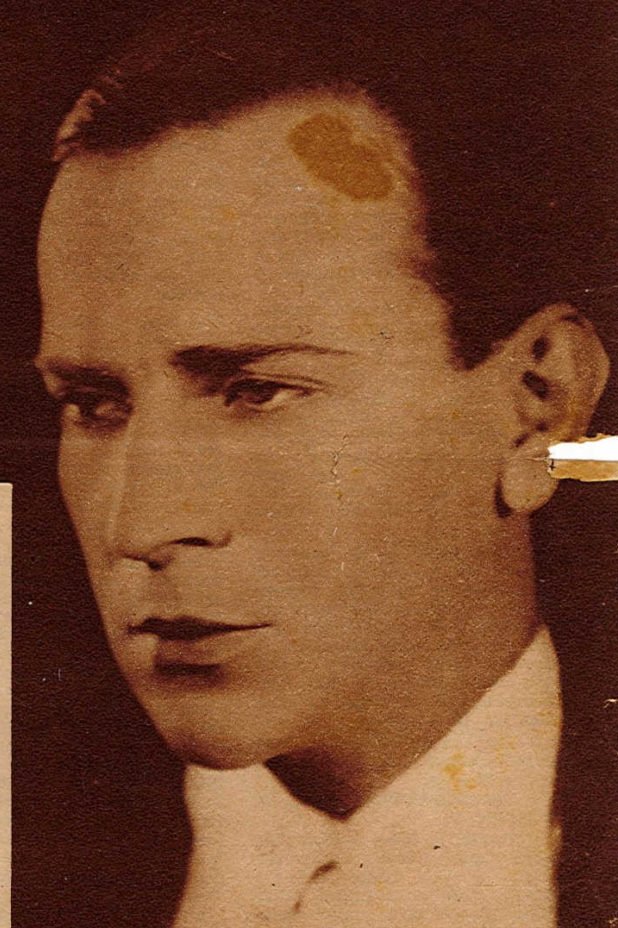 بازیگر Georges Galli  