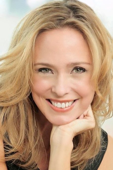 بازیگر Betina O'Connell  